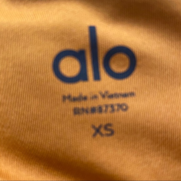 Alo Yoga adjustable tank - Picture 7 of 7